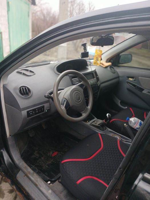 Джилі мк  2011р.в.