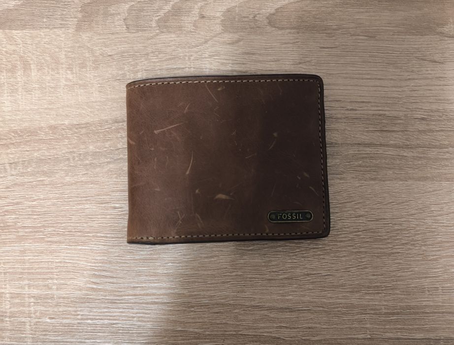 Skórzany portfel męski marki Fossil