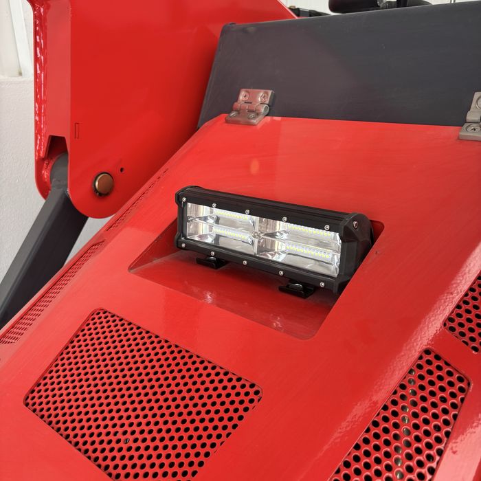 Mini Pá Carregadora SL1000K - Kubota, Danfoss, HANSA Italy