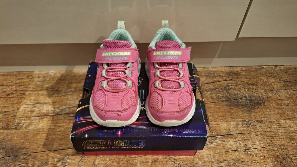 Adidasy Skechers Lights 22