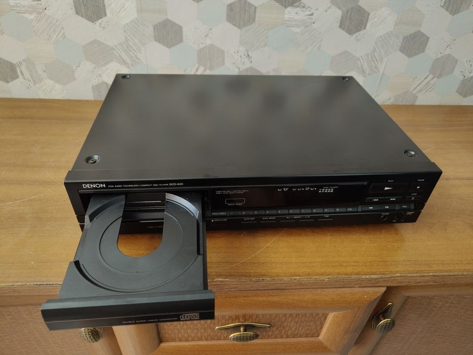 Odtwarzacz CD Denon DCD-620 w ładnym stanie