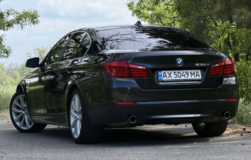 Продам. Bmw 535i