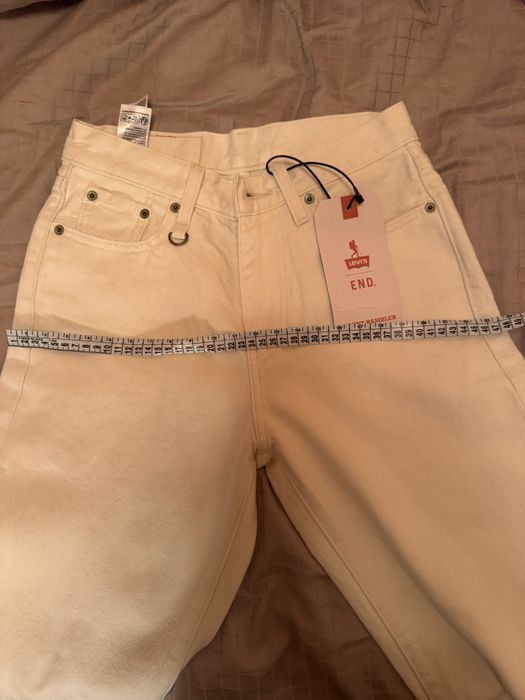 Рідкість! Лімітовані нові джинси унісекс Levi's x END 568 Stay Loose Mount Rambler молочні/айворі/екрю оригінал W26 L32 з бірками