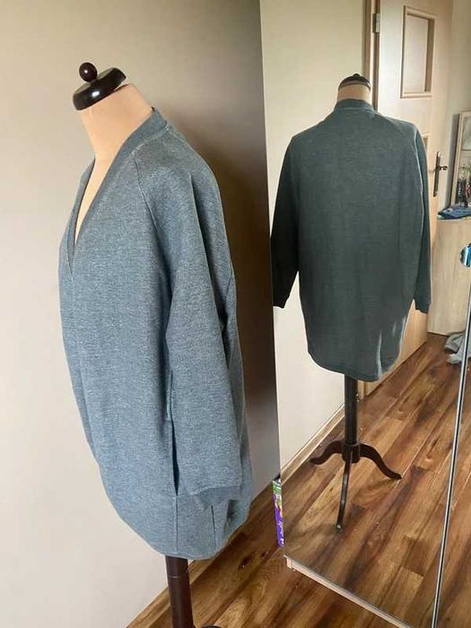 Grubsza bluza narzutka szery melanż dres 36 38 oversize duza szeroka s m