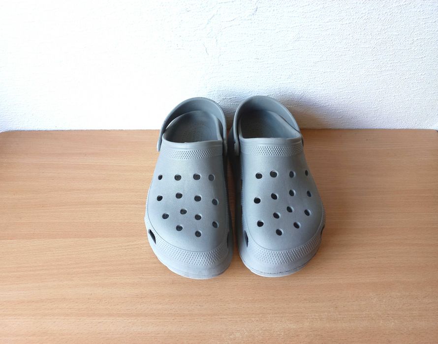 Класні крокси шльопанці crocs м6w8/38-39р. устілка 25,2 см.