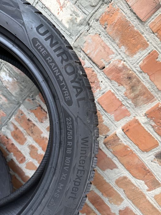 Резина Зима б/у Uniroyal 235/50R18