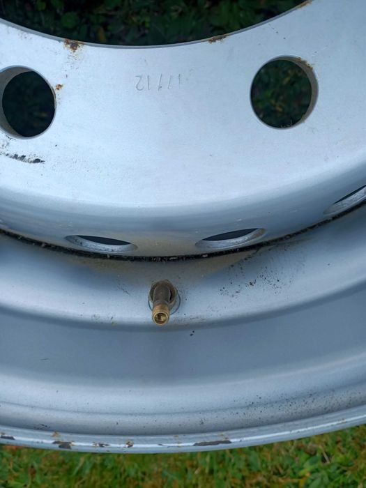 Nowa felga stalowa do naczepy 22.5×11.75