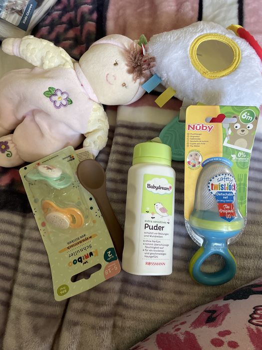 Нові пустушки 5-18міс, ніблер, розвив іграшки, ложка