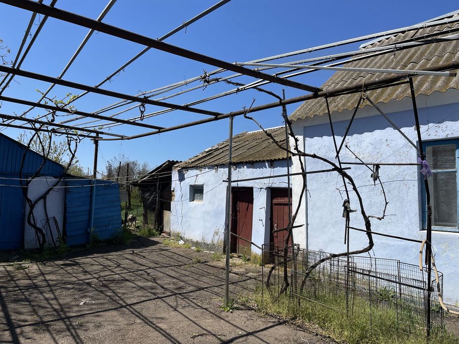 Продам будинок , смт Березанка