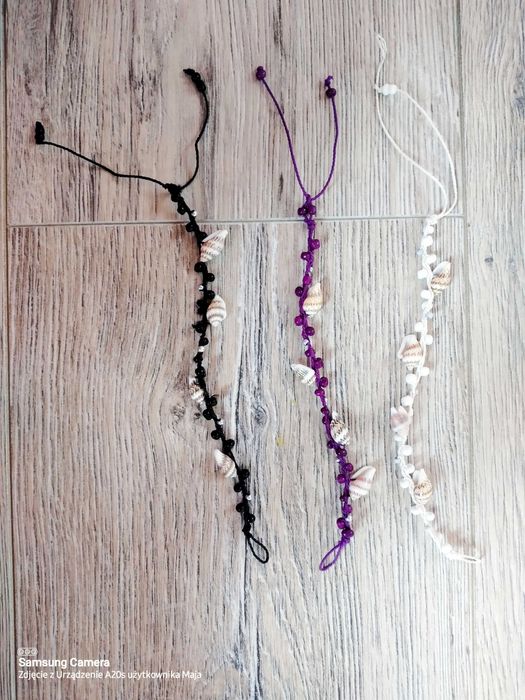 Bransoletki z muszelkami