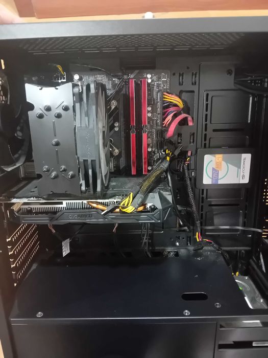 Computador gaming com placa gráfica