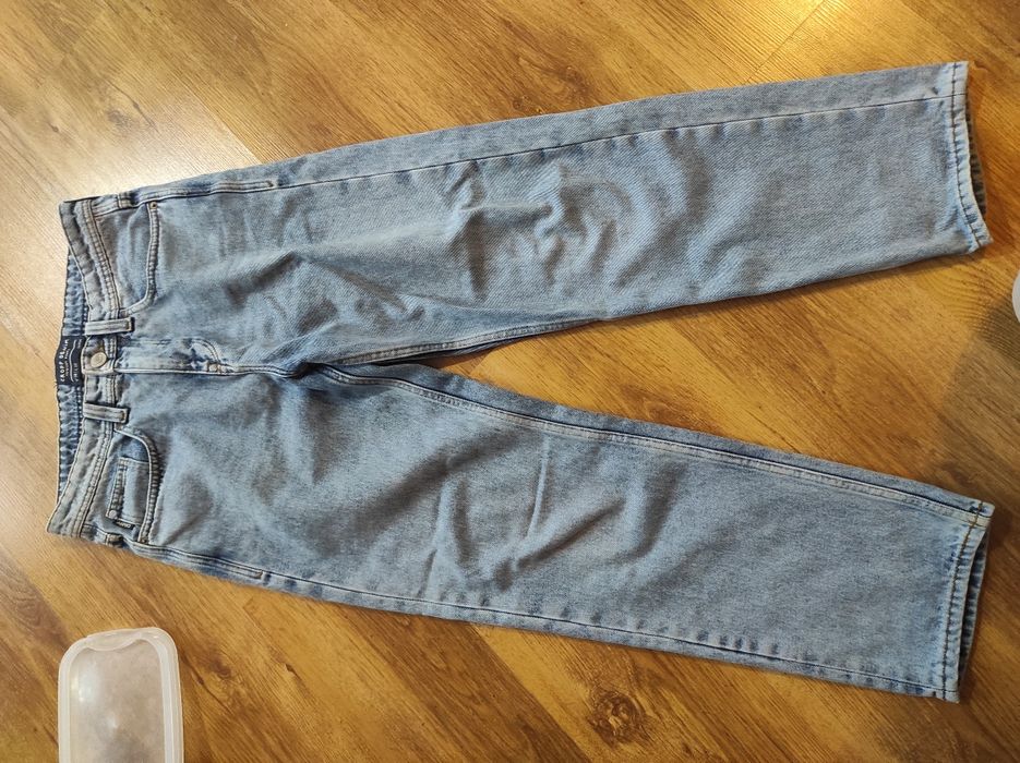 Spodnie jeans Cropp Loose 32