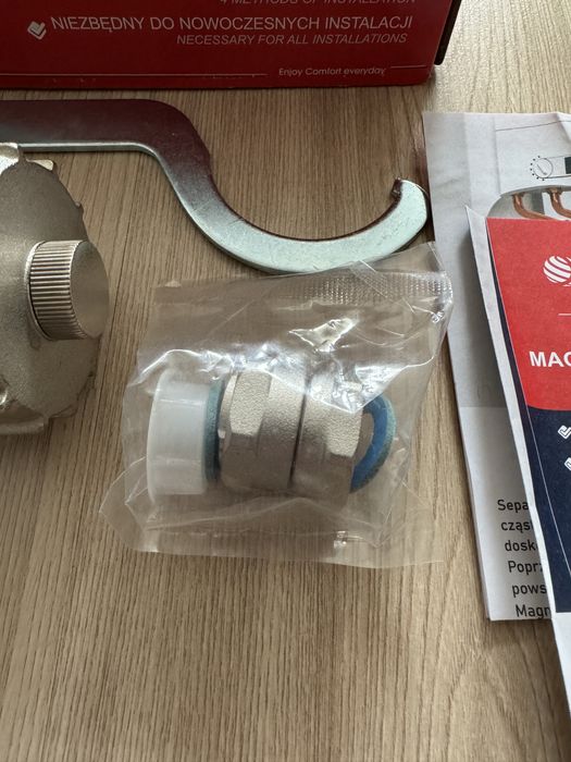 Mosiężny filtr/separator magnetyczny Hydroland do kotłów CO 3/4".