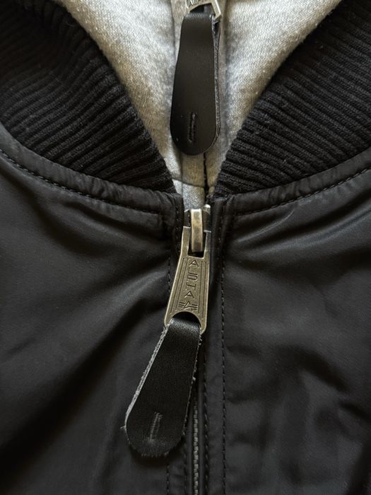 Бомбер Alpha Industries Archive Avant Garde