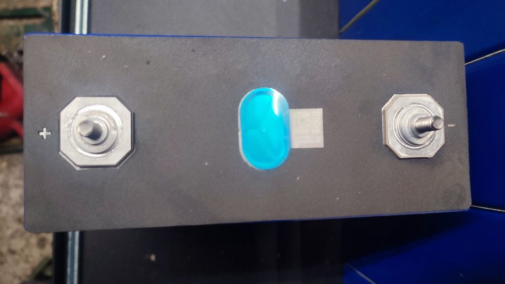 Комірки Eve 280ah 3.2v ячейки в наявності