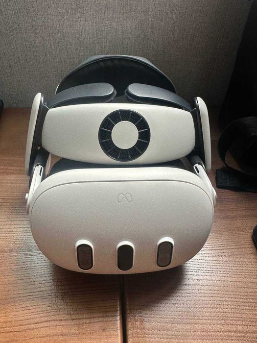 Oculus Quest 3 128GB + BOBOVR S3 Pro Super Strap