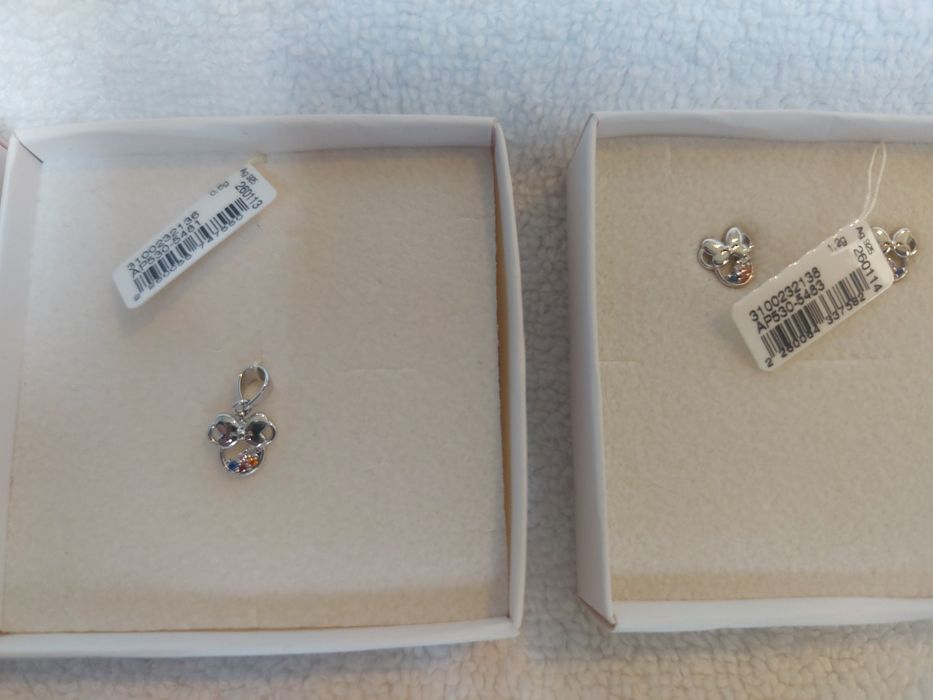 Biżuteria Apart Disney kolczyki i dwie zawieszki