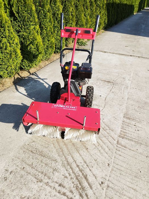 Zamiatarka spalinowa MTD