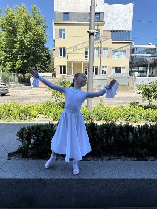 Рейтингова сукня,Бейсик з двома спідницями