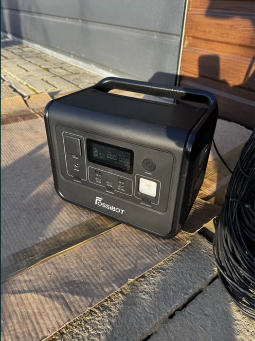 Fossibot f800 зарядна станція