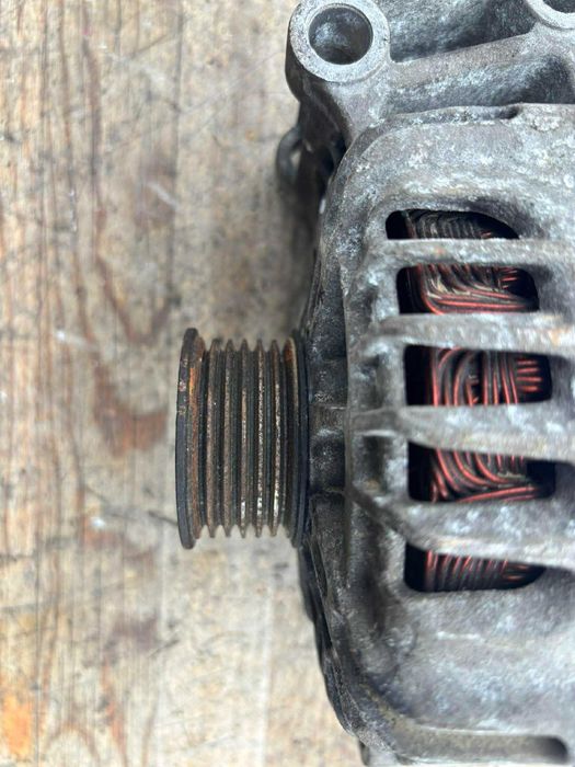 Alternator 120a Ford Fiesta MK7 1.25 Benzyna Valeo