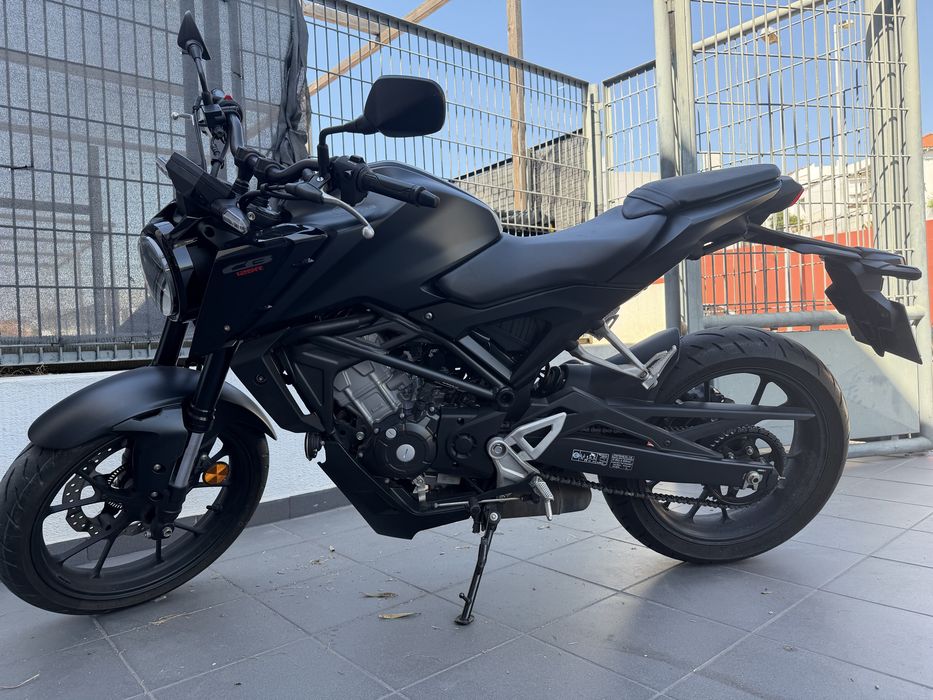 Honda CB 125R Como Nova