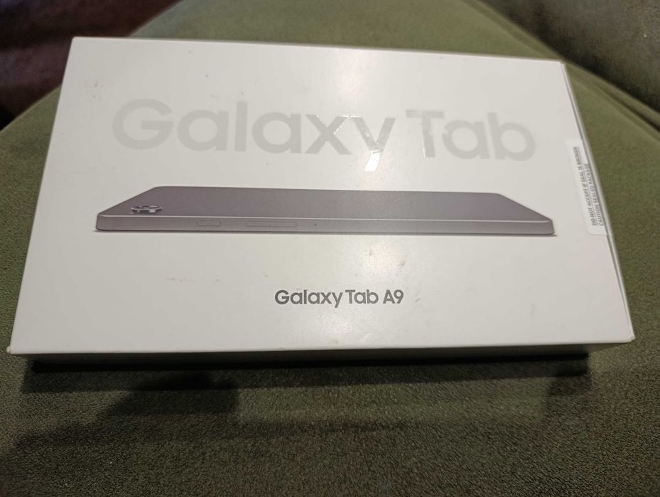 Продам планшет Samsung Tab Galaxy A9