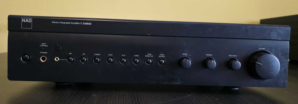 NAD C326BEE wzmacniacz