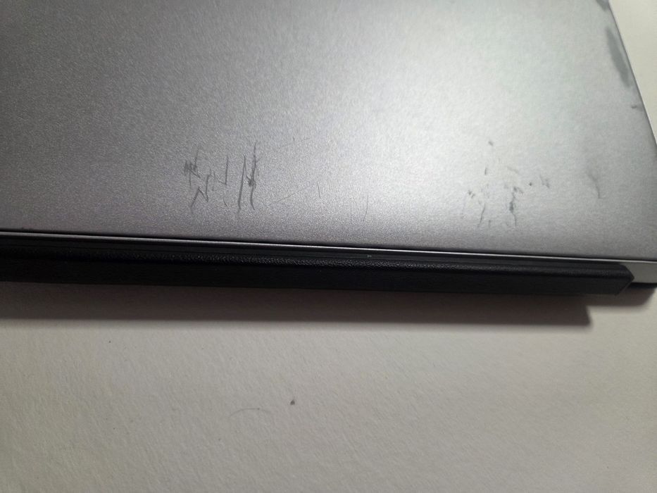 Lenovo tablet 2w1