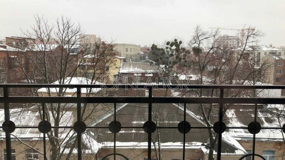 VIP! УСАДЬБА ЧЕРНЫШОВА! САД ШЕВЧЕНКО! Университет! Продам 2ком кв 71м2