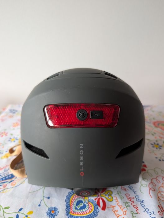Capacete Olsson para bicicleta