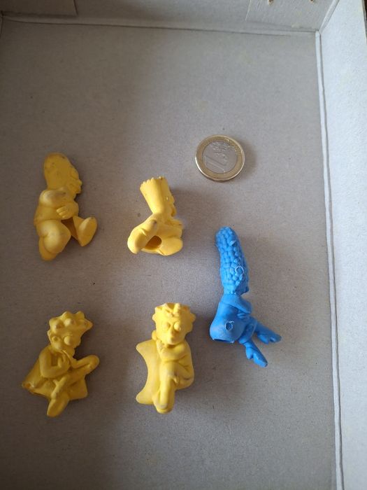 Figuras os Simpsons para lápis novas