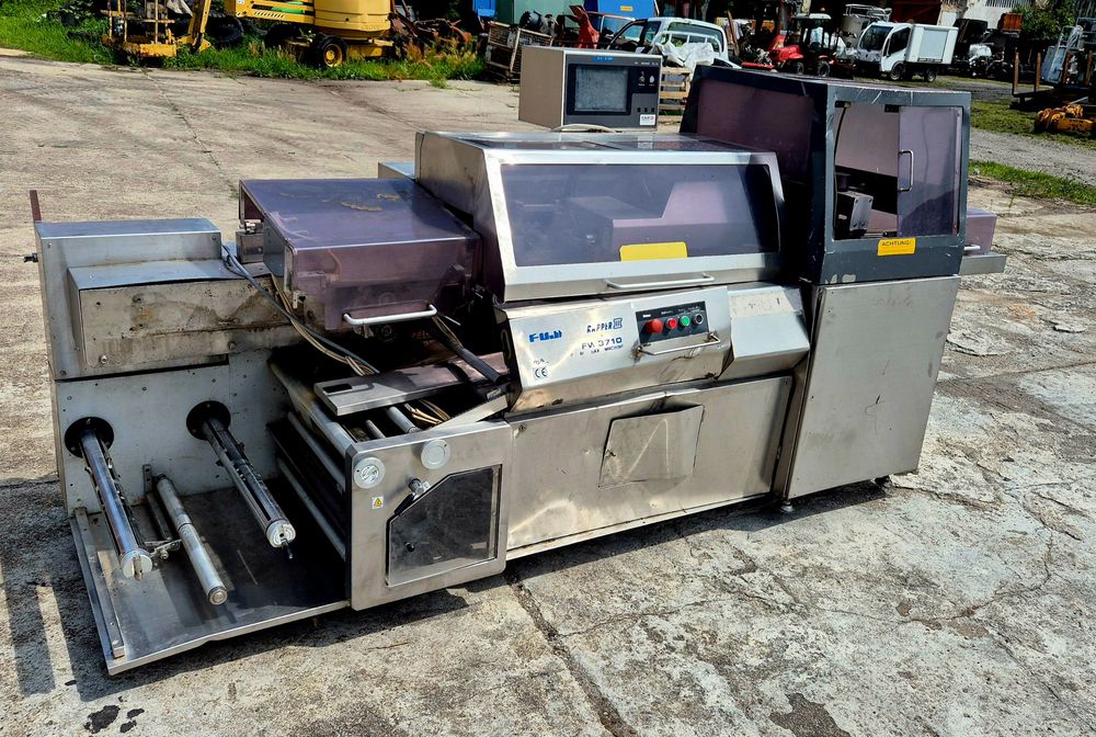 Przemysłowa maszyna pakująca Fuji Wrapper FW 3710 DDMQF-FII391