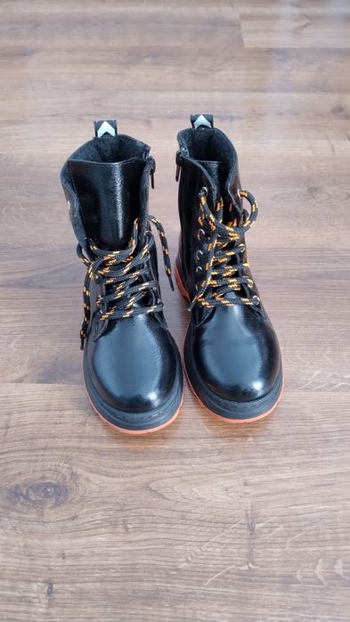 Buty zimowe trapery dziewczynka 33 długość wkładki 21 cm