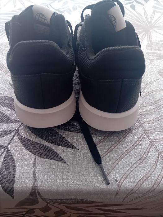 Buty sportowe chłopięce
