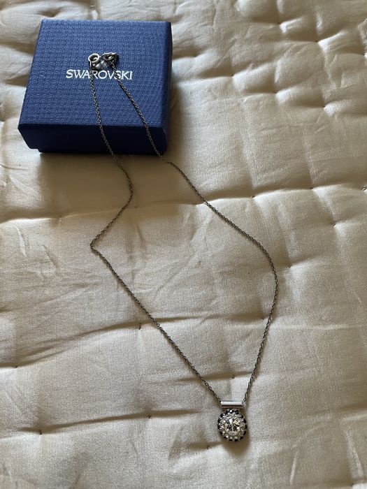 Fio prateado da Swarovski