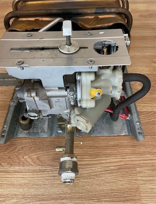 Продам газовая колонка