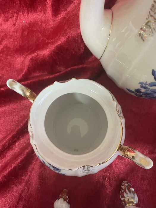 Porcelanowy środek stołu