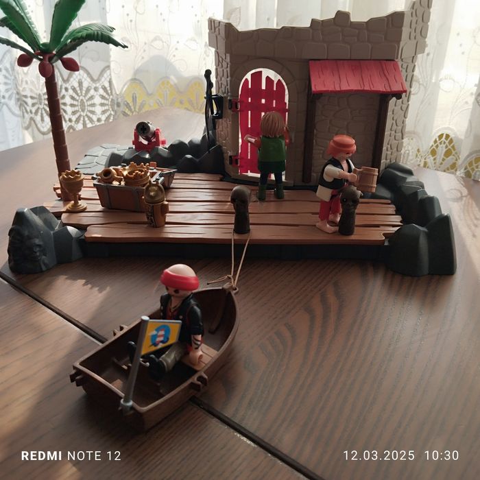 Playmobil wyspa piratów
