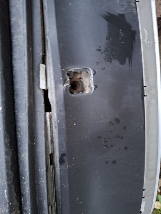 Запчастини бмв е46 седан продам недорого