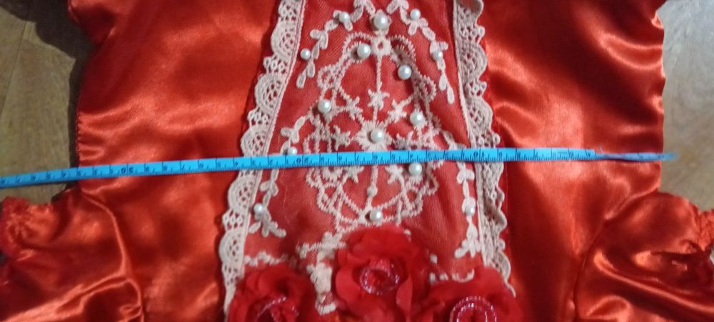 Várias Fantasias, vestidos,  disfarces e acessórios de criança