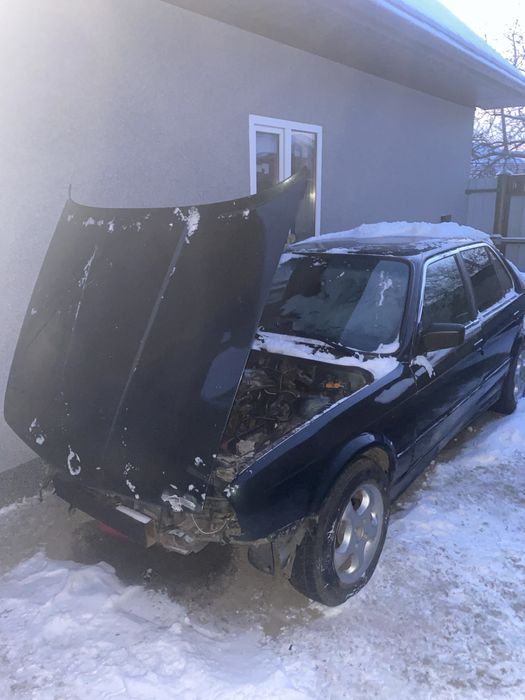 Продам bmw e30 м20б20
