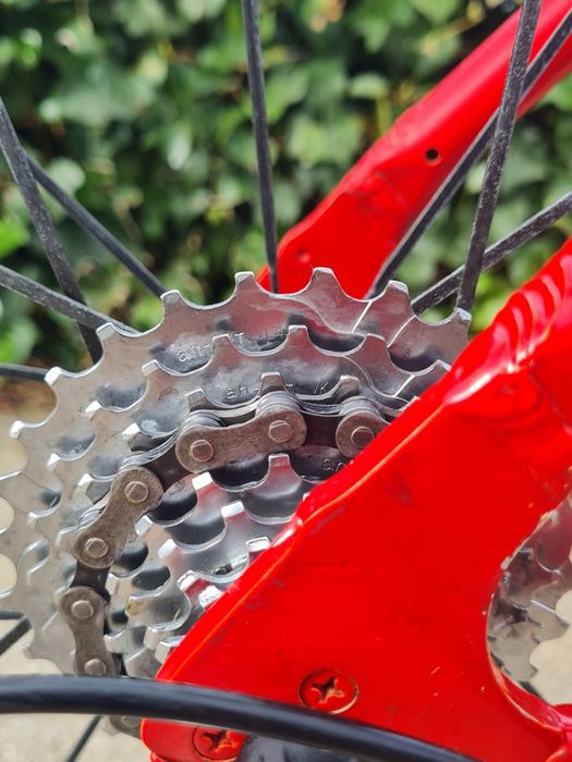 Biclicleta KHS Aero Turbo road bike.