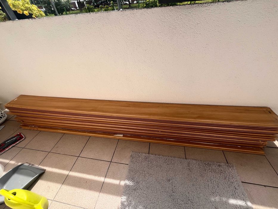 Oddam za darmo boazerię ścienną