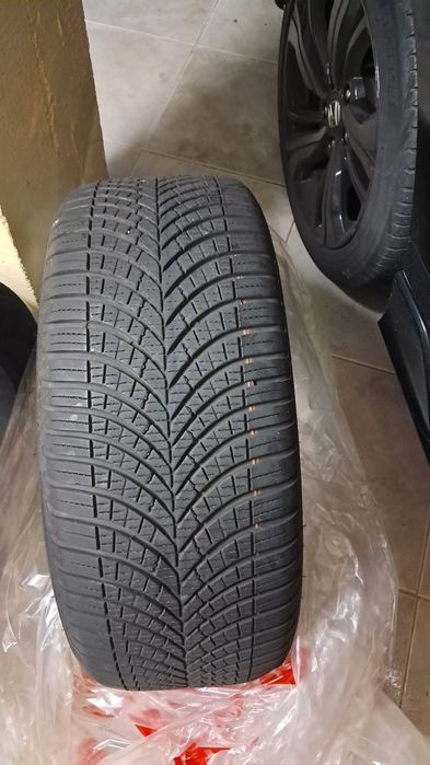 Pneus Goodyear vector 4season semi novos