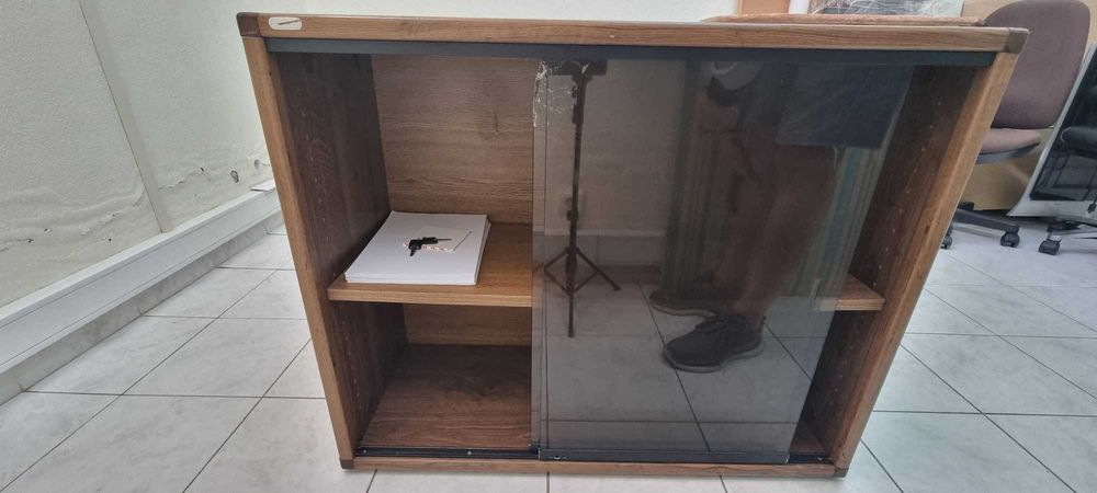 Secretária de escritório em Madeira