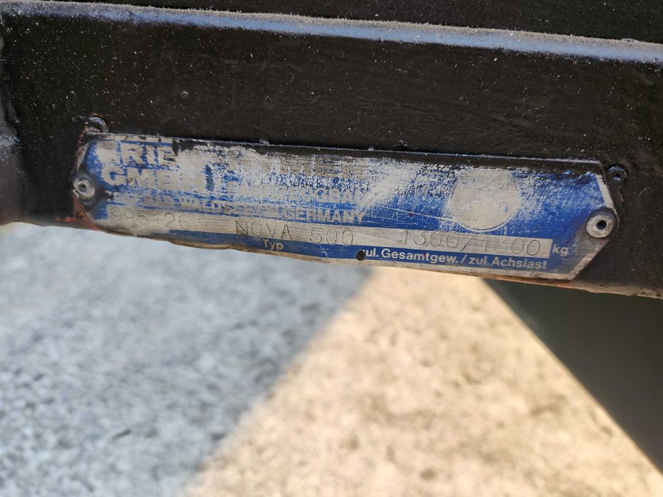 Przyczepka 1 (1300 kg)