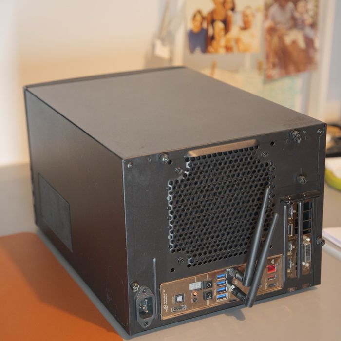 Computador Fractal - Torre Compacta 4Tb internos425563364157696007