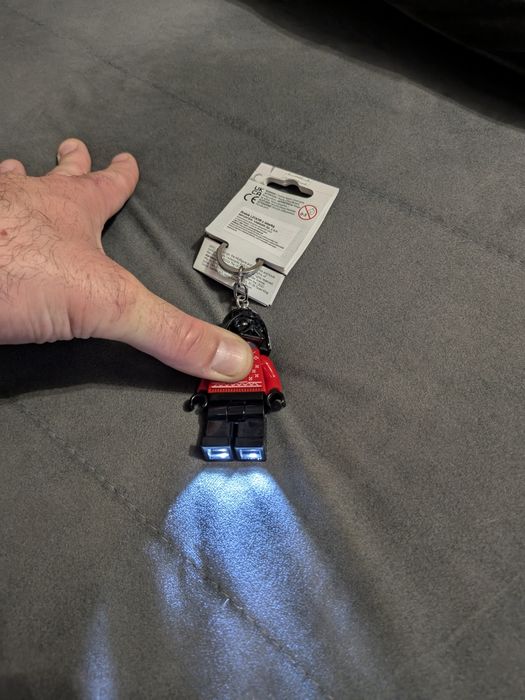 Brelok lego star wars z latarka