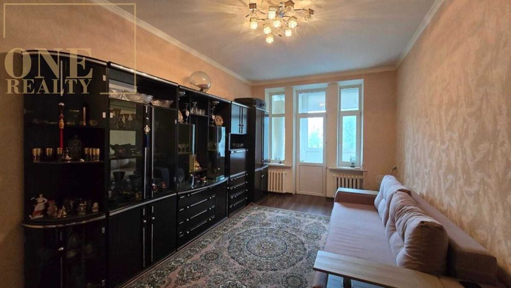 Продаж 4к квартири ЦЕНТР, Високі стелі, Ліфт, Закритий двір